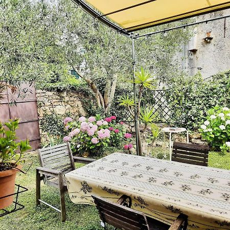 פינאלה ליגורה Casa Olivia Lacrema מראה חיצוני תמונה