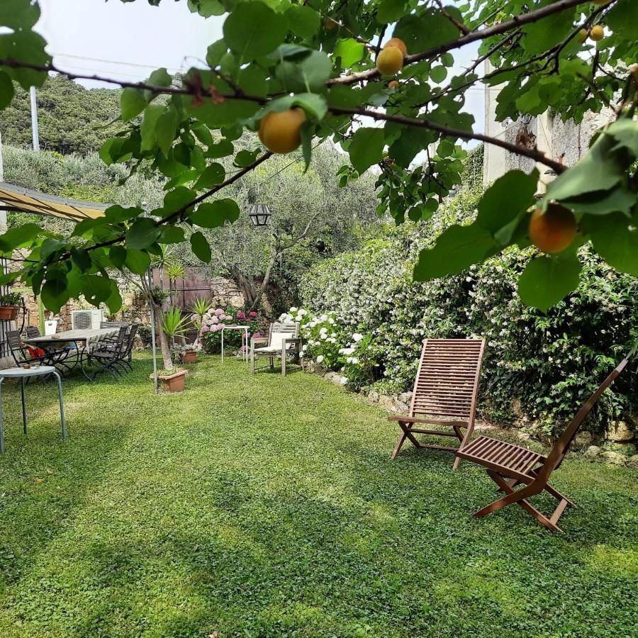 פינאלה ליגורה Casa Olivia Lacrema מראה חיצוני תמונה